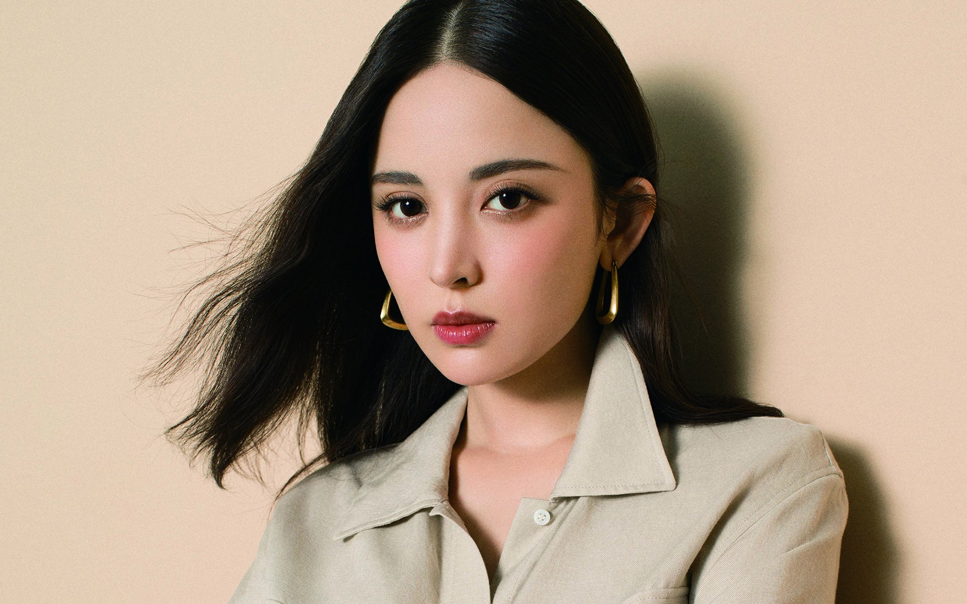 爱游戏平台-LOL赛事解说风格：分析不同解说的特点与风格，lol赛事解说能赚多少钱