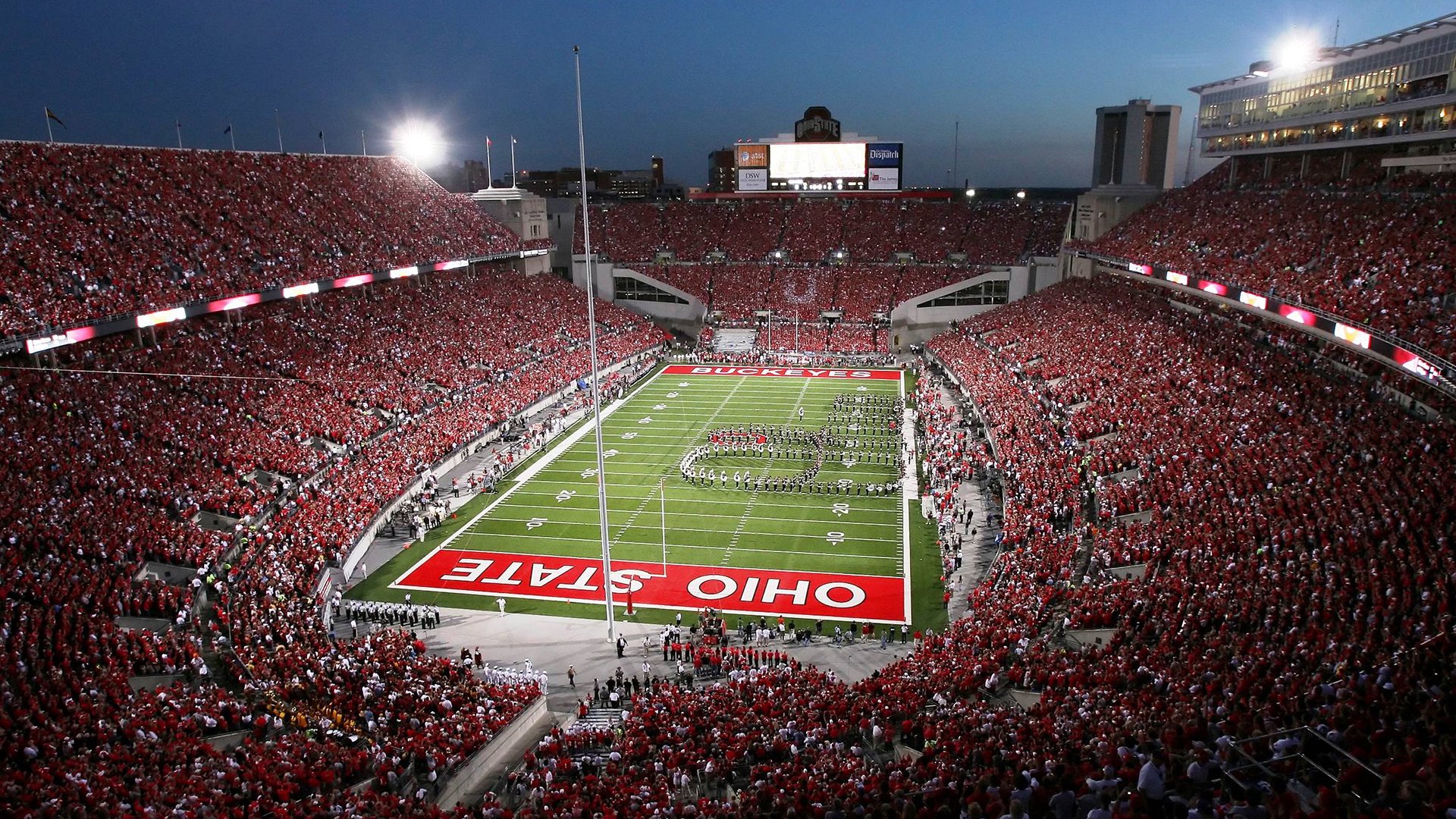 爱游戏平台-一场比赛中新秀球员展现出色的表现，球星新秀