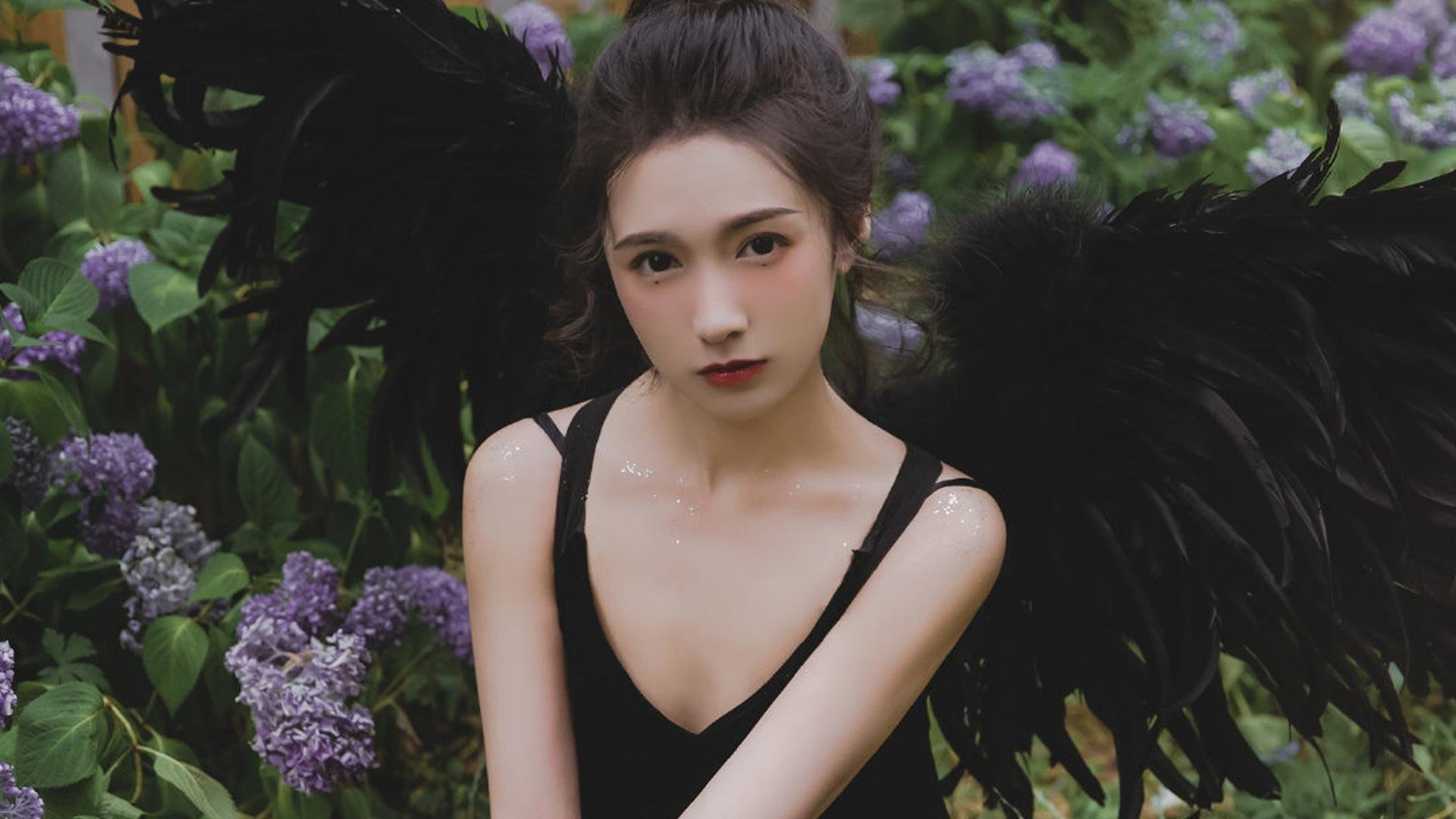 爱游戏娱乐网址-掘金力克湖人，系列赛焦点战中约基奇贡献关键助攻，掘金吊打湖人扳回一城