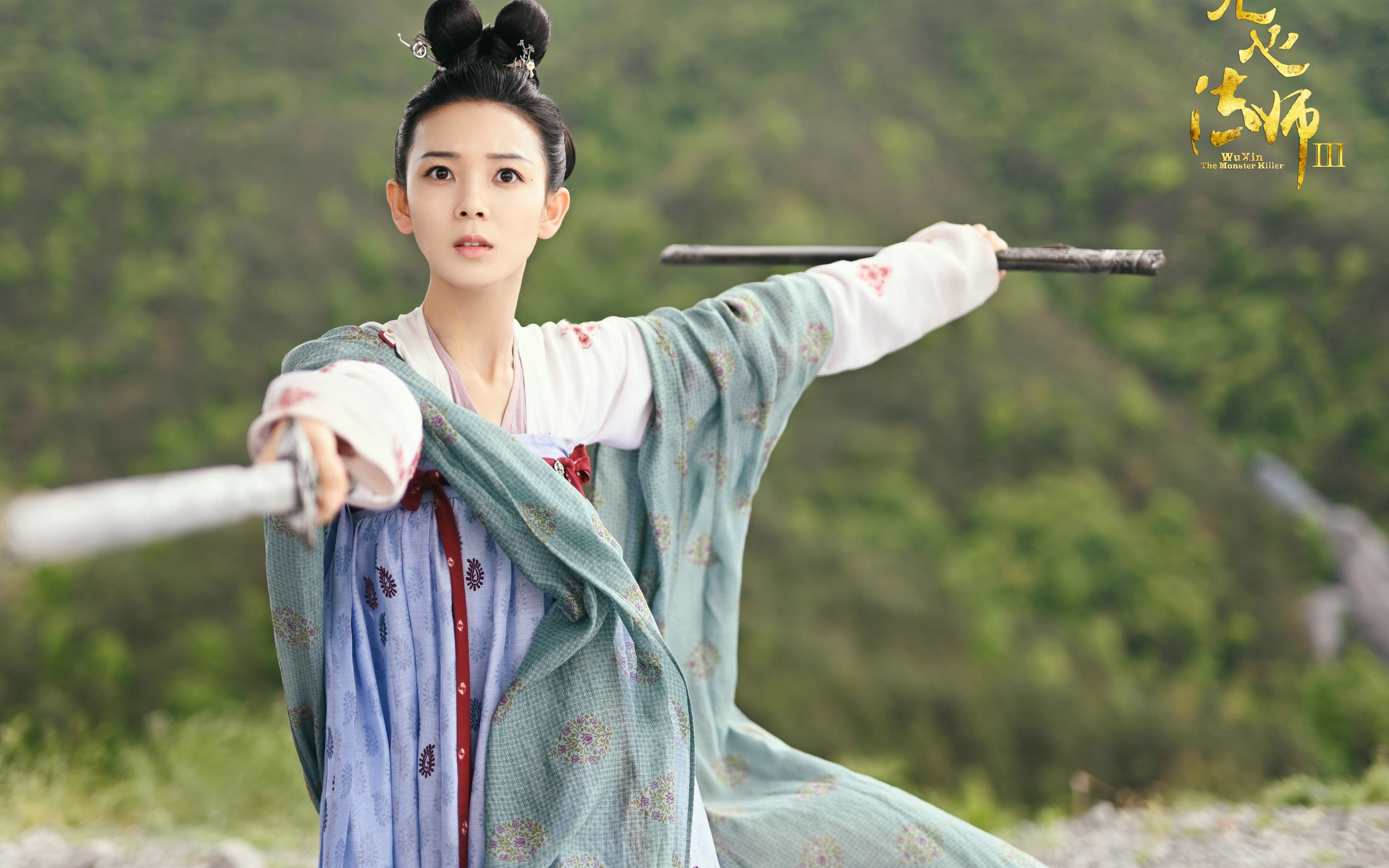 爱游戏娱乐-凯尔特人训练日安排密集体能教练亲自上阵，凯尔特人教练好帅